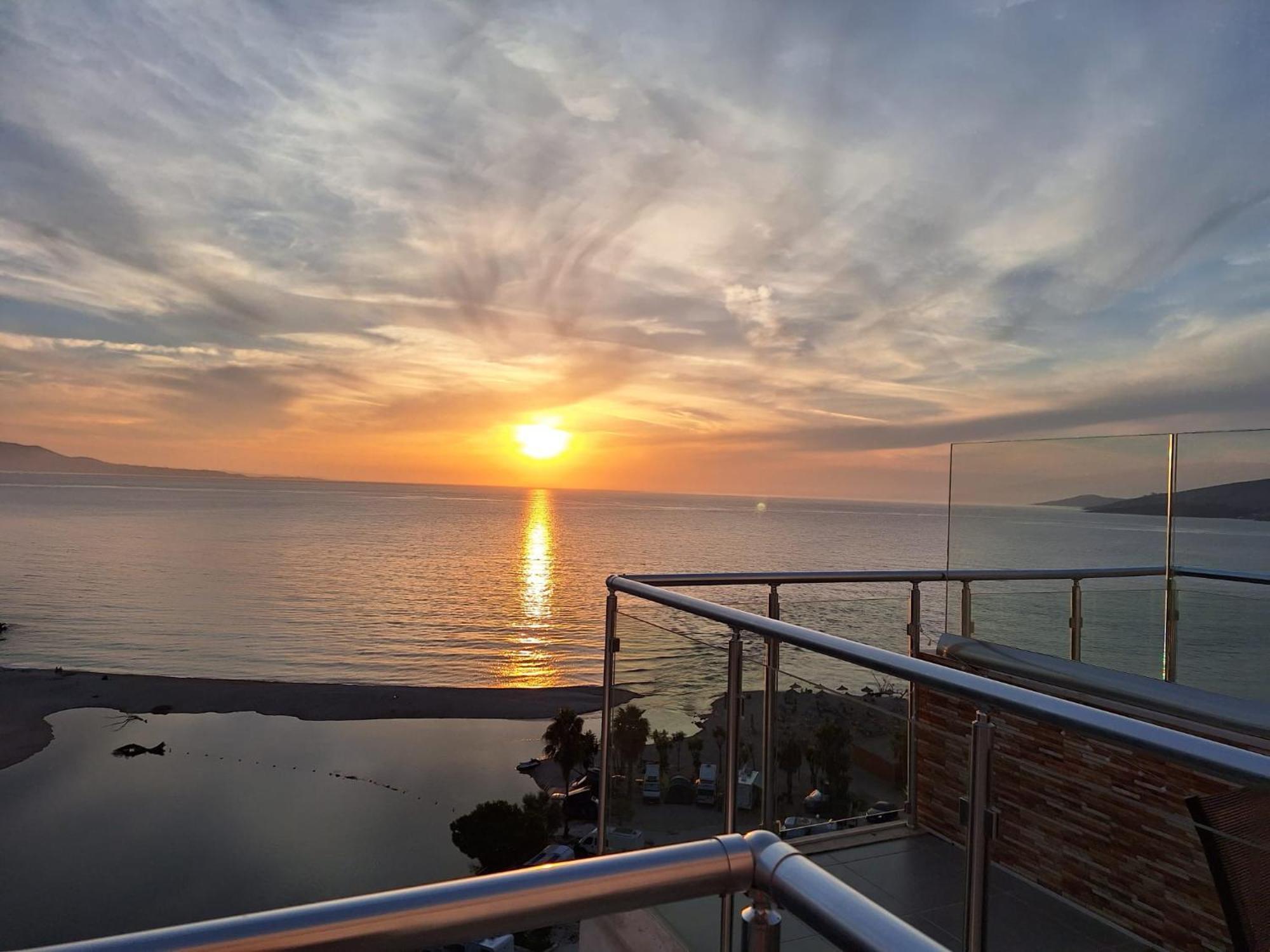 Apartament Sadet'S Penthouse Saranda Zewnętrze zdjęcie