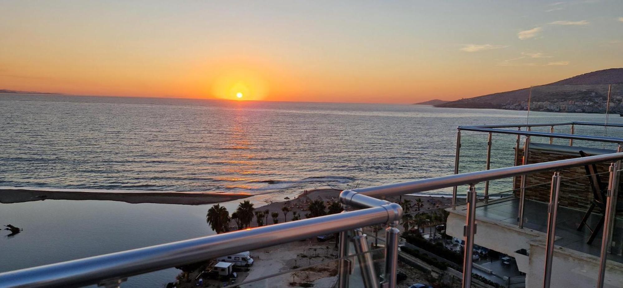 Apartament Sadet'S Penthouse Saranda Zewnętrze zdjęcie